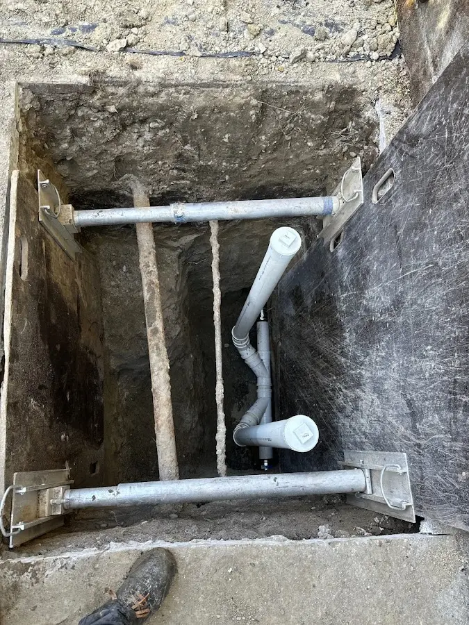 Experienced plumber completing Gas Line Repair work in Crawfordville